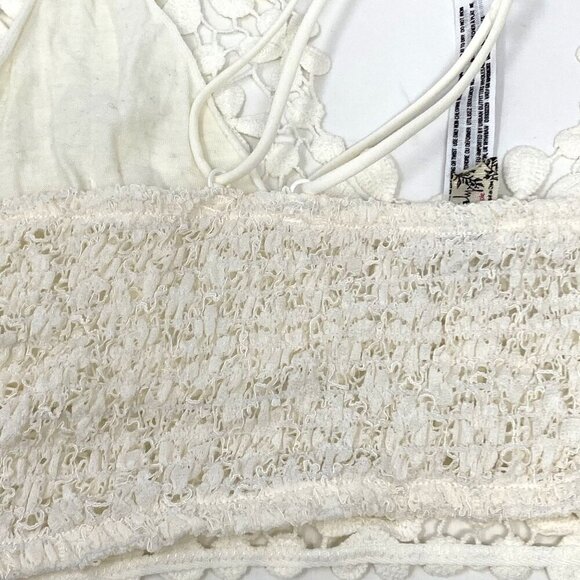 Free People Intimately Ivory White Miss DAZIE Bralette Crochet Size Medium - Picture 11 of 14